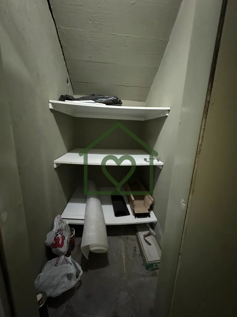Imagem Excelente apartamento duplex, localizado em região valorizada do bairro Petrópolis, próximo a div...