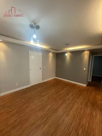 Imagem Apartamento reformado - 69m² - 2 Dorms - Condomínio Brink.