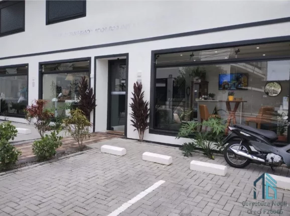 Imagem Prédio comercial e residencial, próximo da Marinha, no Novo Estreito em Florianópolis SC