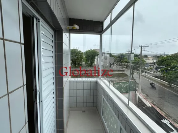 Imagem Apartamento à venda com 80m², 2 quartos, 1 suíte, varanda, garagem, reformado por R$430.000,00 na Aparcida em Santos