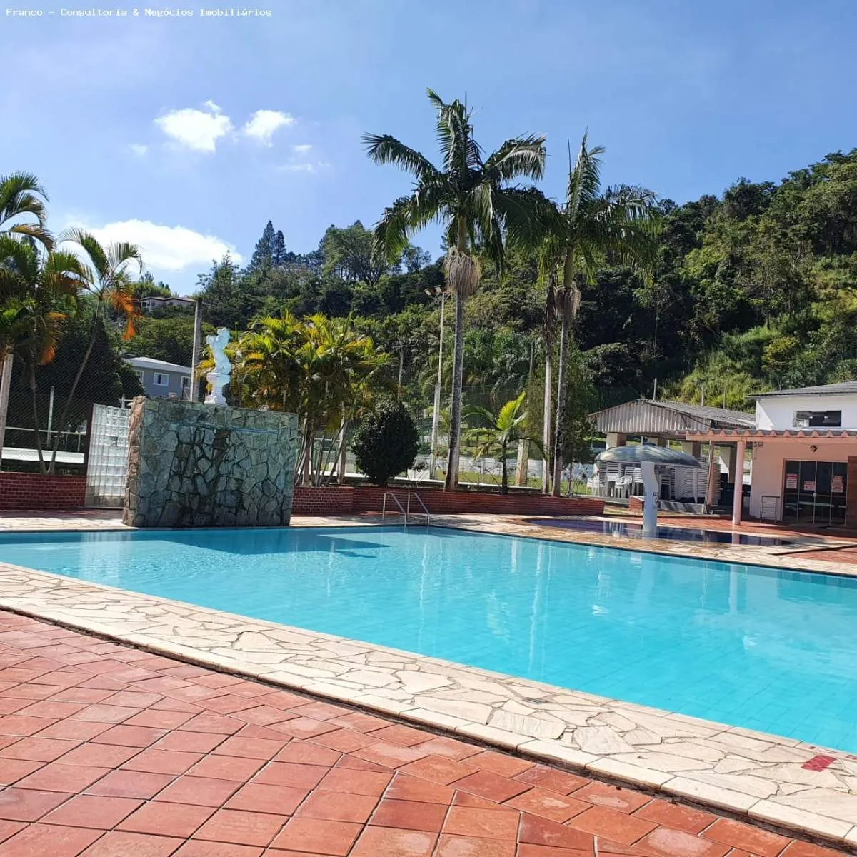 Imagem Flat para Venda em Águas de Lindóia, Aguas de Lindóia, 1 dormitório, 1 banheiro