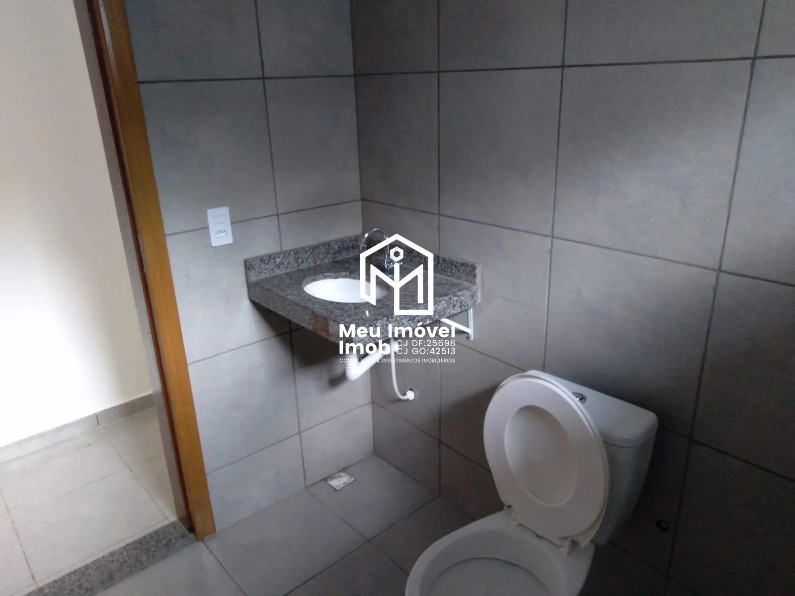 Imagem Casa 2 Quartos 1 Suíte 2 Vagas 100m² - Luziânia/GO