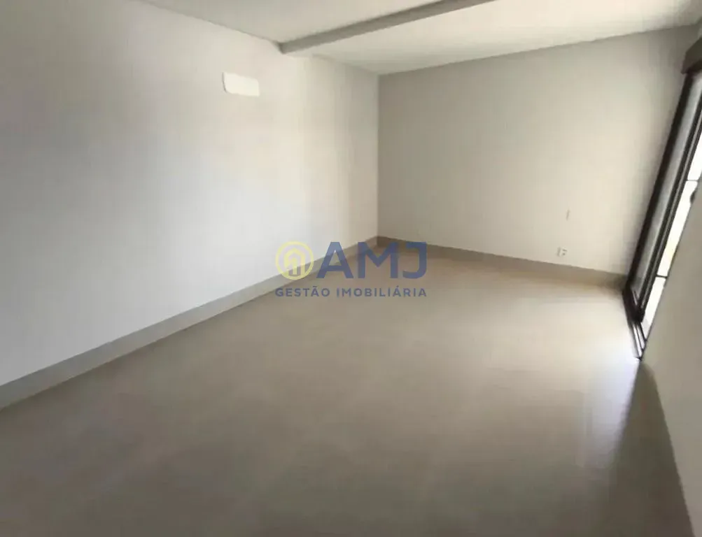Imagem Sobrado com 3 suíte no Setor Jaó