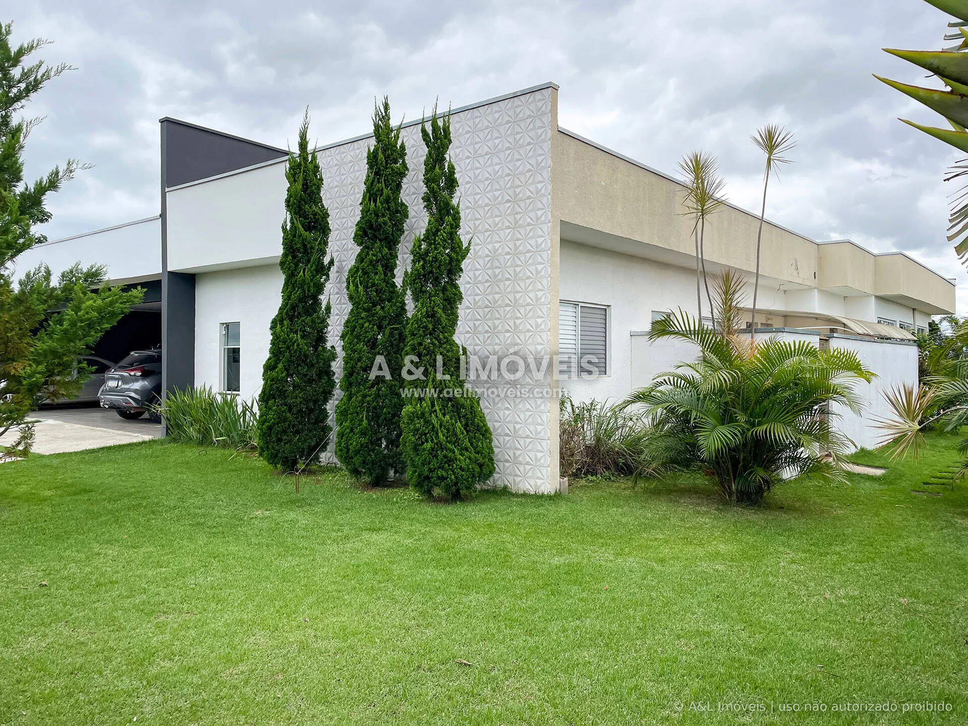 Imagem Casa à venda em Taubaté | 2.000 m², piscina e 2 anexos