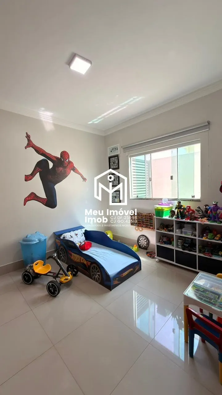 Imagem Casa 3 Quartos 1 Suíte 3 Vagas 200m²