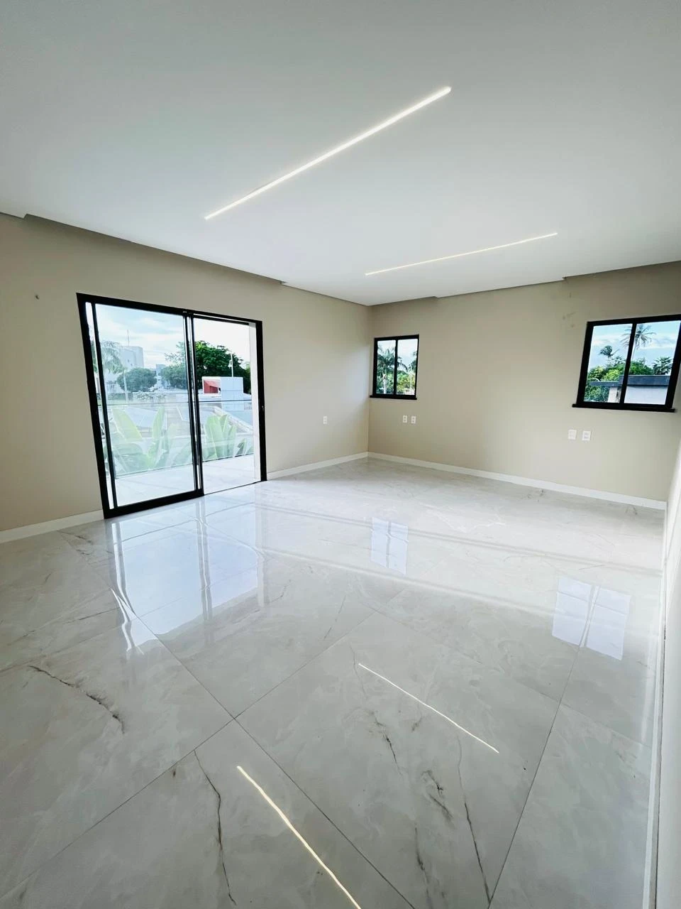 Imagem Casa de Condomínio com 4 Quartos à Venda, 400 m² em Centro - Eusébio