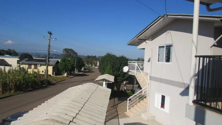 Imagem Casa para Venda em Concórdia, Santo Antônio, 5 dormitórios, 3 banheiros