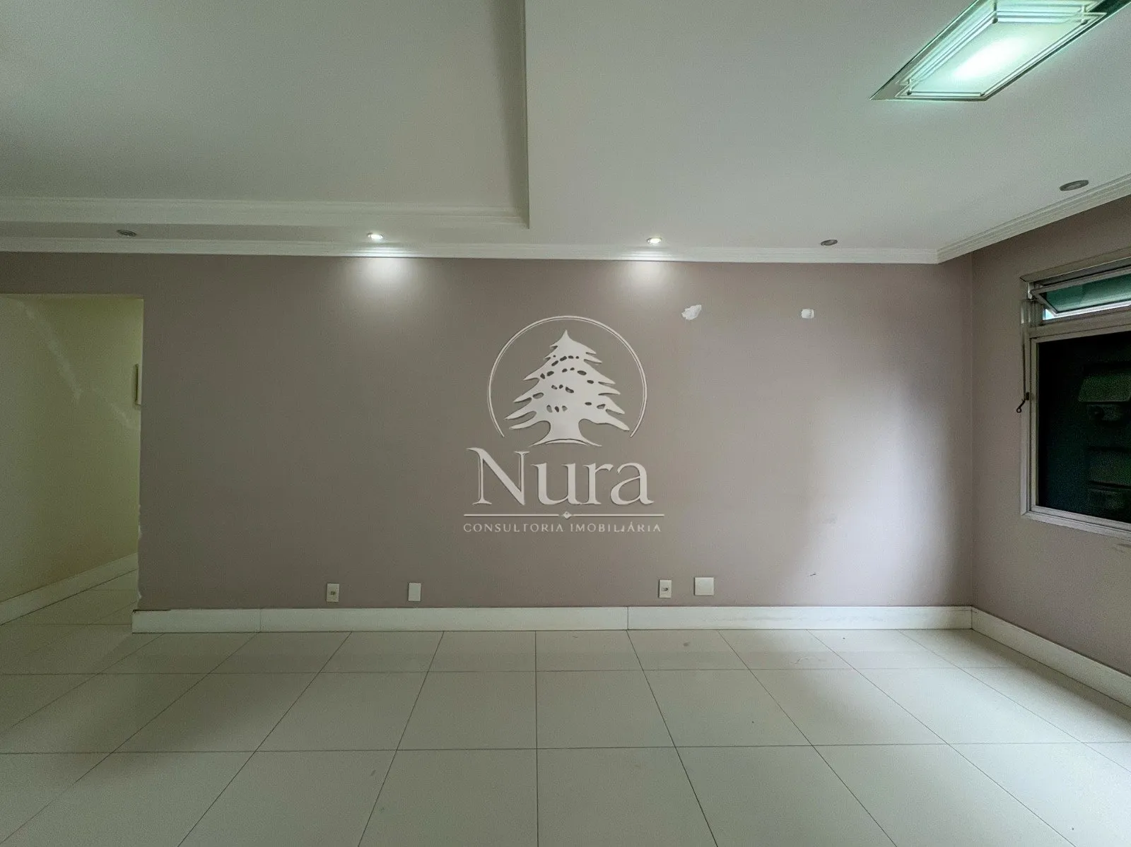 Imagem Apartamento de 3 quartos, 124m² no bairro Ponta da Praia, em Santos