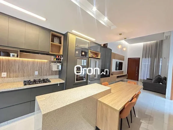 Imagem Casa à venda, 169 m² por R$ 1.350.000,00 - Vila Rosa - Goiânia/GO