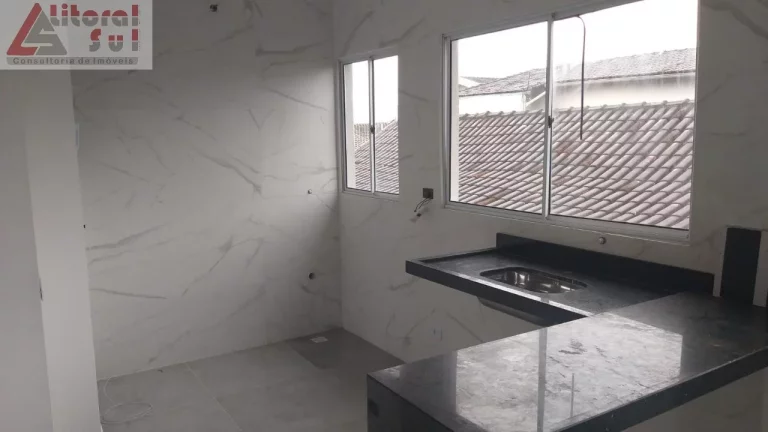Imagem CASA RESIDENCIAL em PRAIA GRANDE - SP, MARACANÃ
