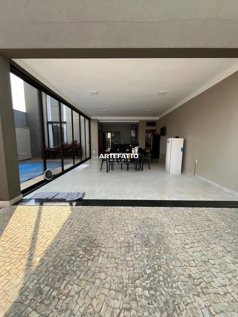 Foto do imóvel Casa à venda em Franca, Jardim Botânico, com 3 quartos, 192m2 em Rua Sardini