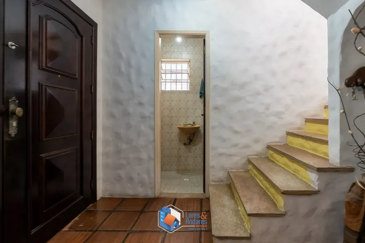 Imagem Casa para venda em Jardim Aeroporto com 4 quartos, sendo 2 suítes, 140m²