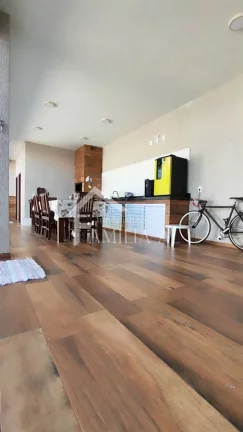 Imagem Casa Plana Averbada no Iririú com Piscina