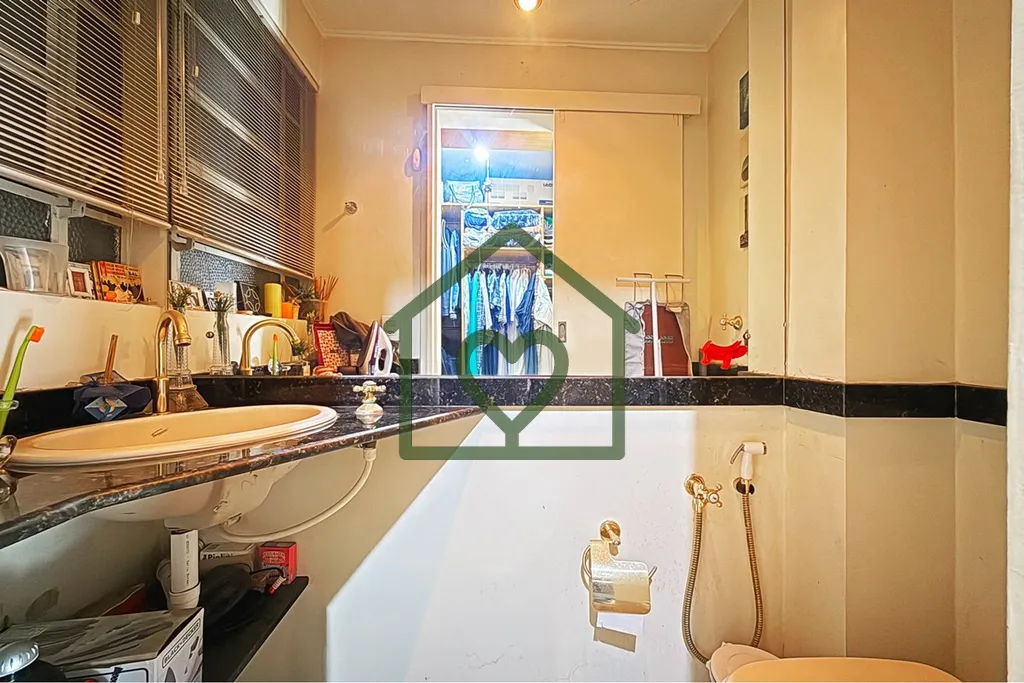Imagem Com ambientes muito bem distribuídos em seus 70m² privativos, este apartamento transmite sensaçã...
