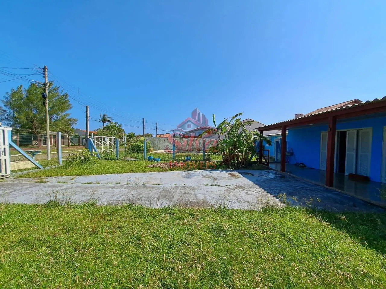 Imagem Casa 5 dormitórios com piscina a 200m do mar