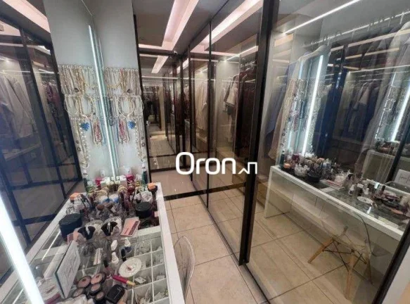 Imagem Sobrado com 3 dormitórios à venda, 338 m² por R$ 2.700.000,00 - Jardins Madri - Goiânia/GO