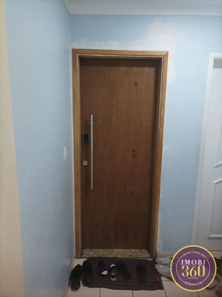 Imagem Lindo apartamento com 2 Quartos e 1 banheiro à Venda, 50 m² por R$ 215.000.