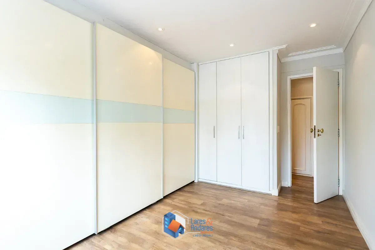 Imagem Apartamento para venda em Itaim Bibi com 4 quartos, sendo 1 suíte, 196m²