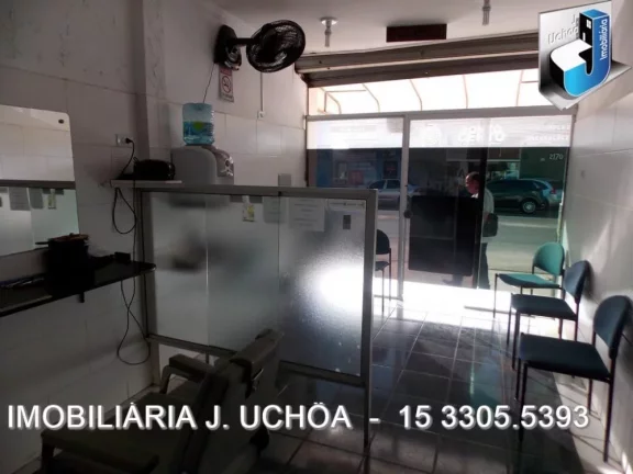 Imagem Casa com salão de cabeleireiro a venda em Tatuí/SP - Avenida Principal