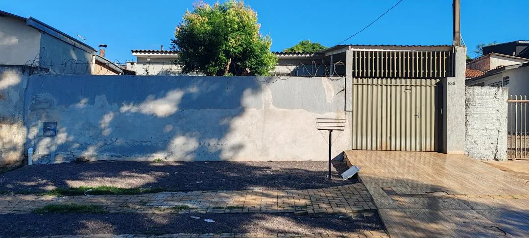 Imagem Casa à venda em Cascavel, Santa Cruz - Portão eletrônico, Quintal, Rua Asfaltada