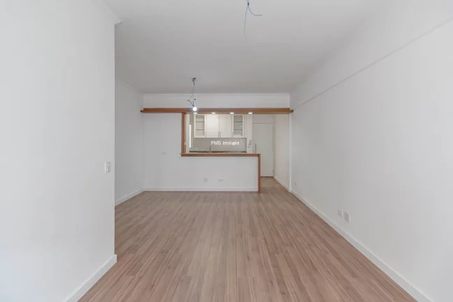Imagem Apartamento à venda na Vila Romana, São Paulo-SP: 3 quartos, 1 suíte, 3 salas, 3 vagas de garagem!