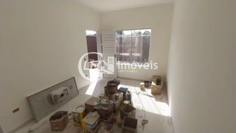 Imagem Casa Com Dois Quartos Mais uma Suite