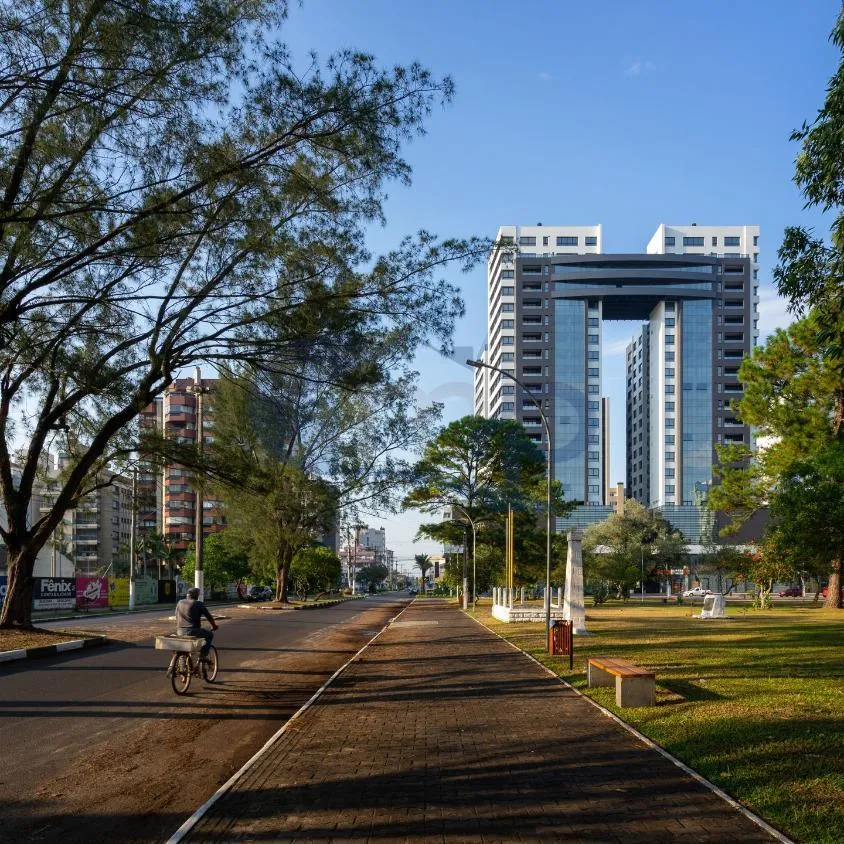 Imagem Apartamento á venda com 2 dormitórios no centro de Torres/RS