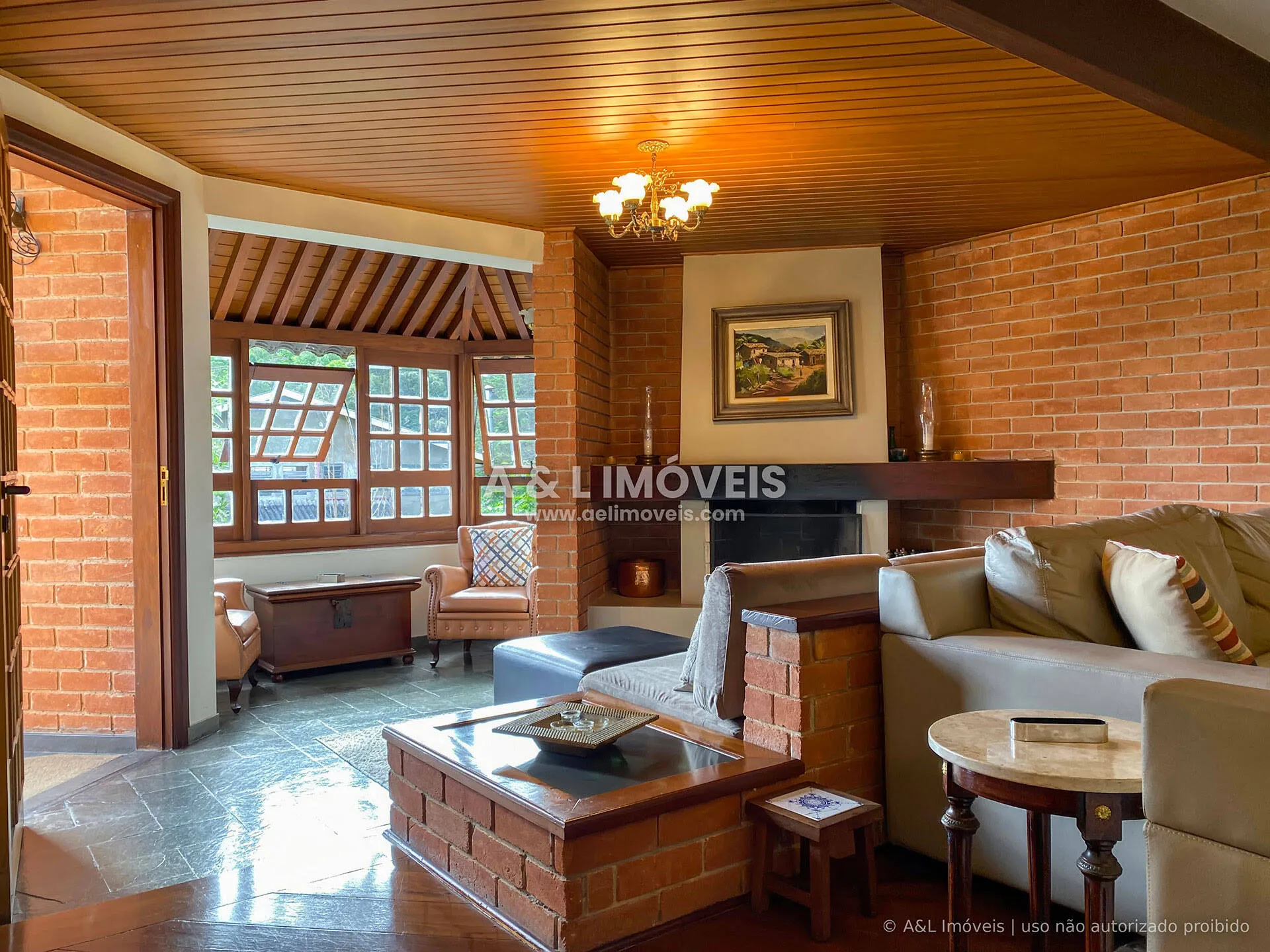 Imagem Apartamento no Capivari | 153,54 m² | Lareira | Campos do Jordão