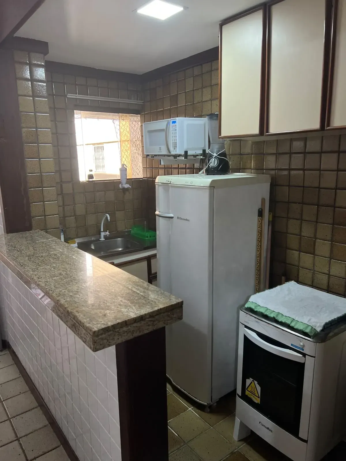 Imagem Flat com 1 Quarto para Alugar, 50 m² em Ondina - Salvador