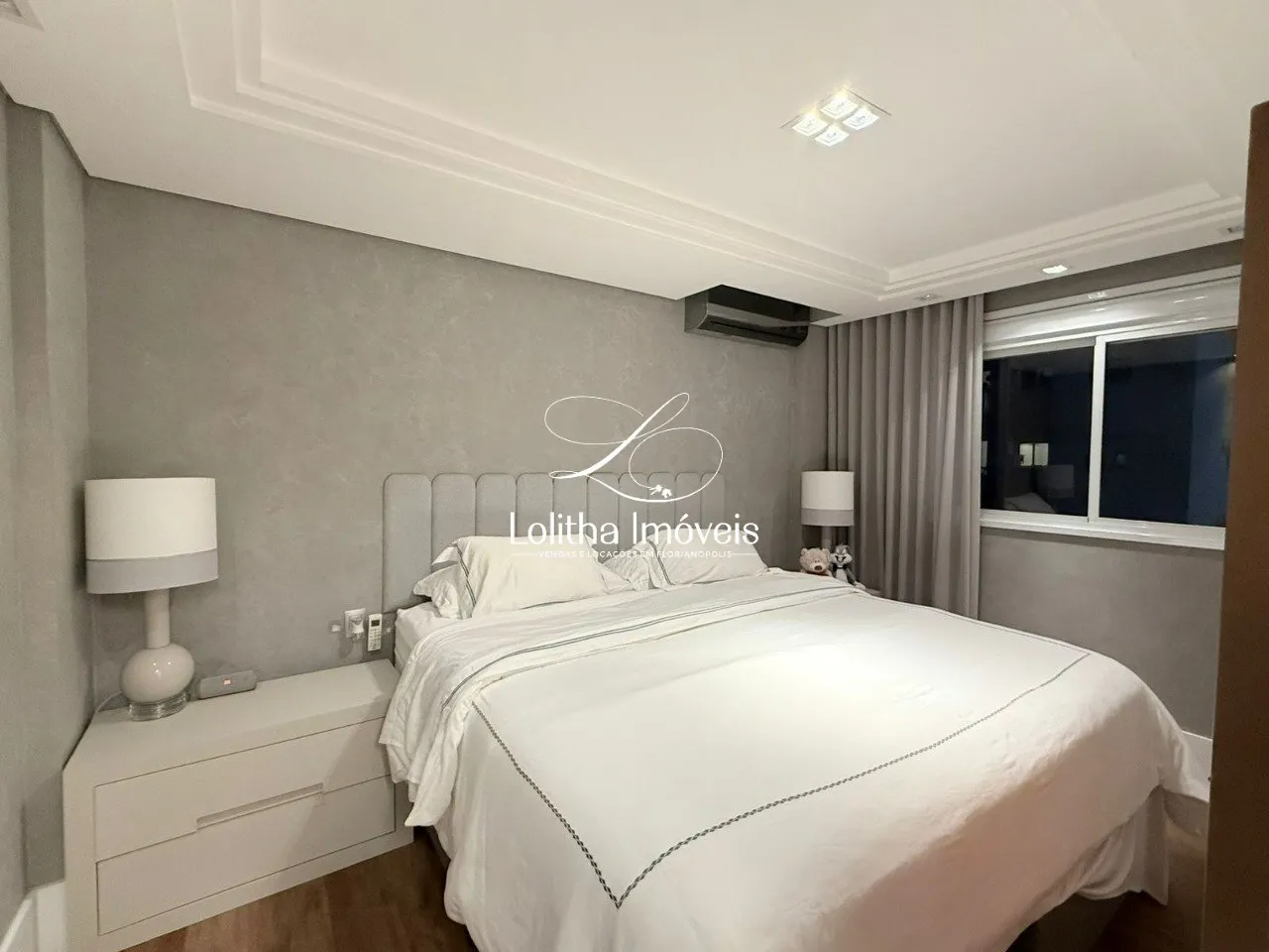 Imagem Apartamento de 1 dormitório com closet à venda próximo à UDESC