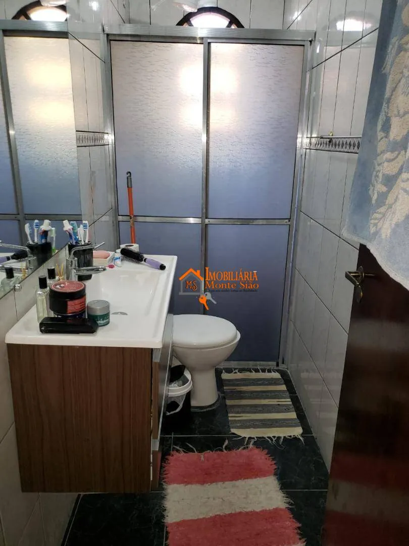 Imagem Sobrado com 4 dormitórios à venda, 240 m² por R$ 580.000,00 - Parque Continental II - Guarulhos/SP