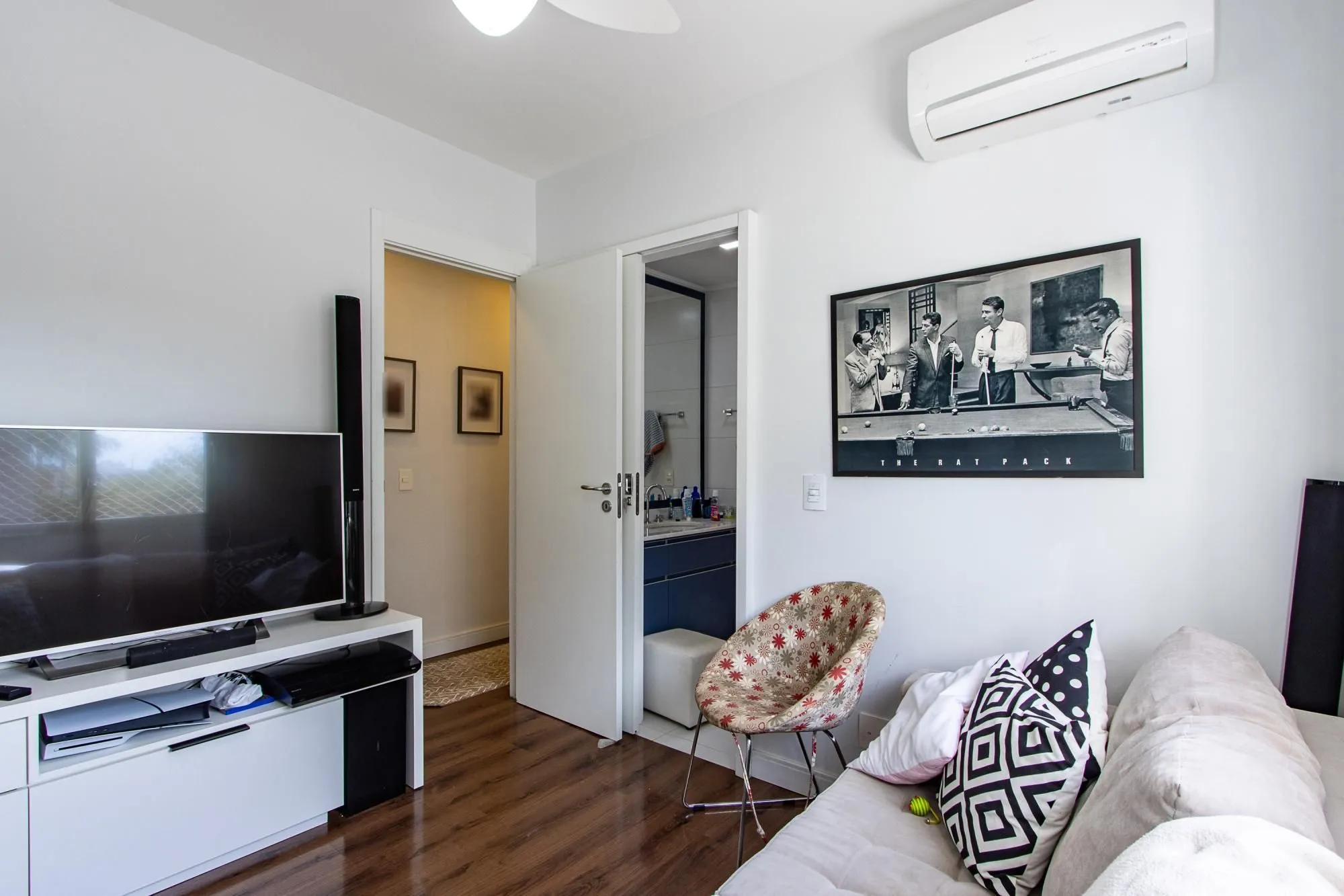 Imagem Apartamento impecável, orientação solar privilegiada!