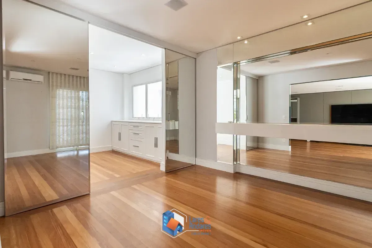Imagem Apartamento para venda em Itaim Bibi com 3 quartos, sendo 3 suítes, 214m²