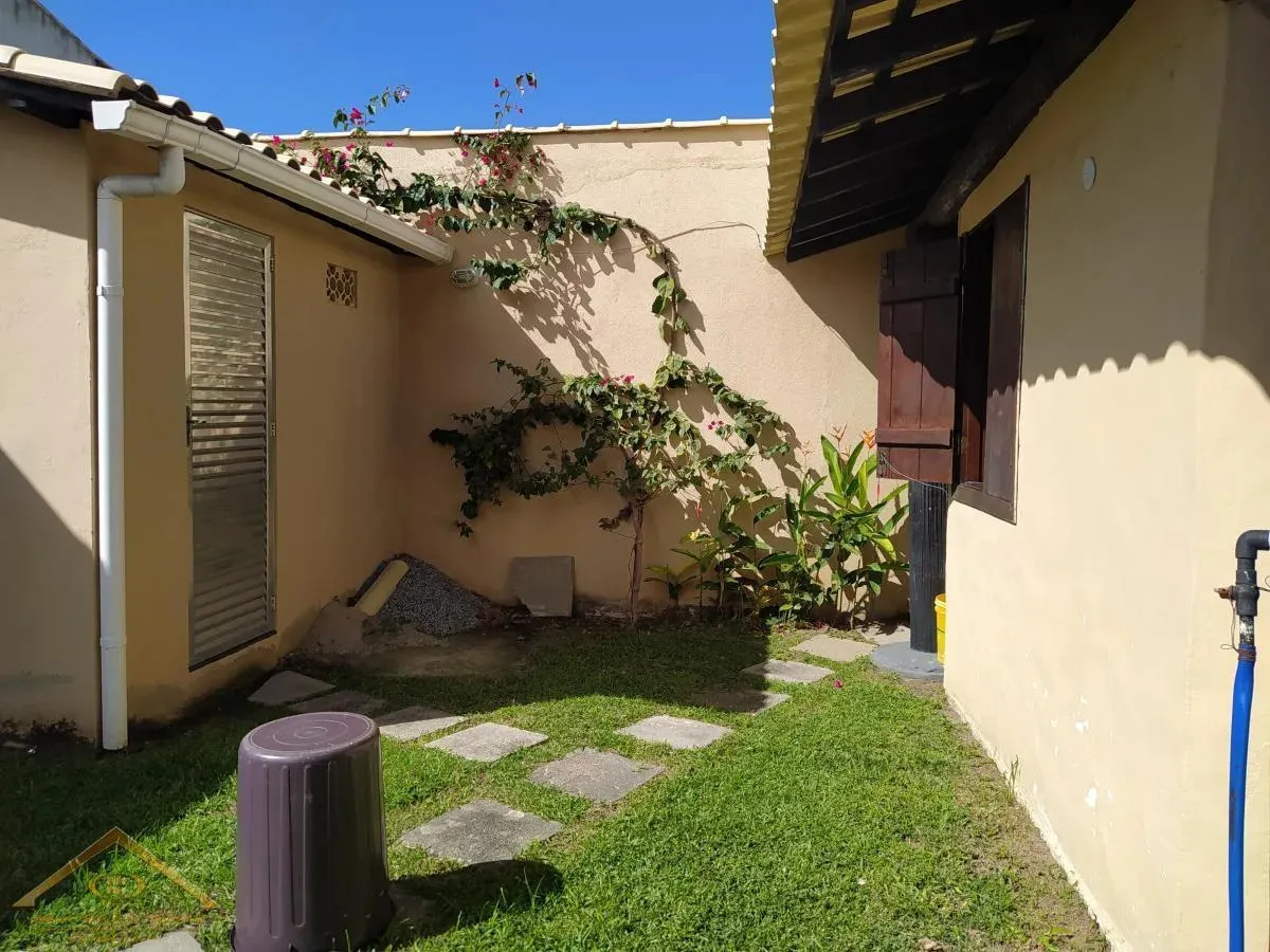 Imagem Casa para Venda em Cabo Frio / RJ no bairro Palmeiras