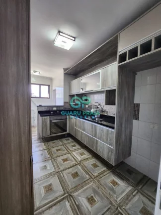 Imagem 1 sala ampla para 2 ambientes com varanda,1 banheiro social, 2 quartos sendo 1 suíte, armários embutidos, área de serviço e cozinha planejada