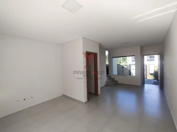 Imagem Casa geminada com Duas Suítes