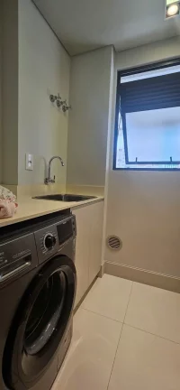 Imagem Studio à Venda, 54m2, Mobiliado, 1 Vaga, Centro - Florianópolis/SC