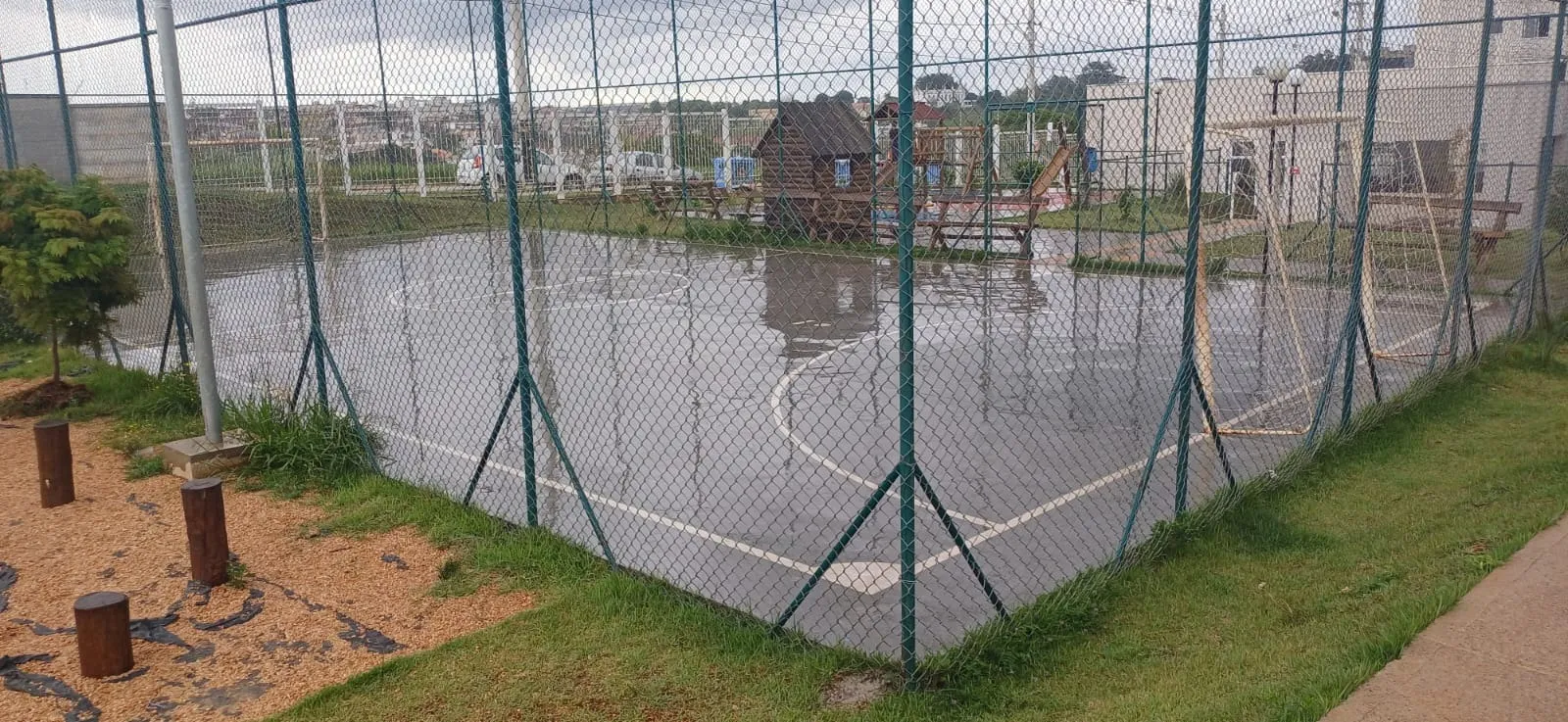Imagem Aconchegante Imóvel no Condomínio HM Parque dos Pássaros - Segurança, Lazer e Conforto