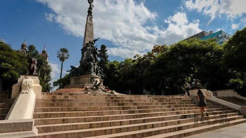 Imagem Apartamento 3 dormitórios à venda Centro Histórico Porto Alegre/RS
