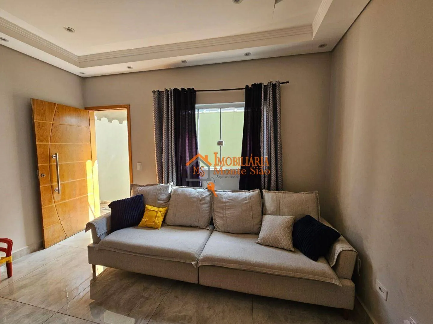 Imagem Casa com 2 dormitórios à venda, 61 m² por R$ 416.000,00 - O Pequeno Coração - Itaquaquecetuba/SP