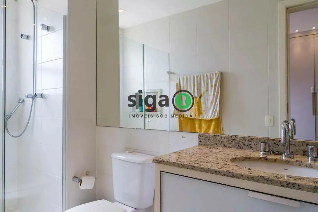 Imagem Apartamento á Venda na Vila Andrade, de 200 m, 4 quartos e 3 vagas.
