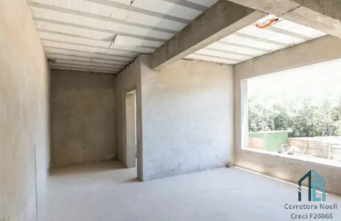Imagem Casa com 620 m², 04 suítes, 04 vagas em condomínio no Orleans/Santa Felicidade em Curitiba PR
