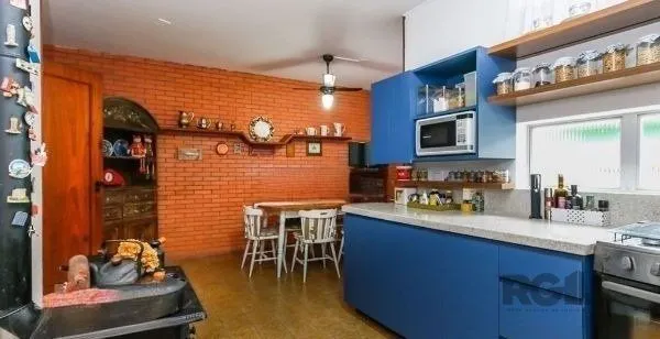 Imagem Casa sobrado no Jardim do Salso de 4 dormitórios e 3 vagas