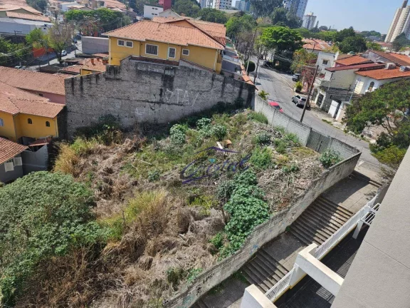 Imagem Terreno com excelente localização!