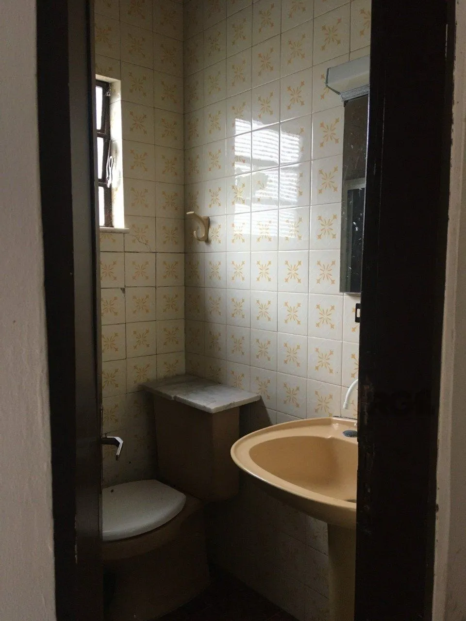 Imagem Casa em Belém Novo