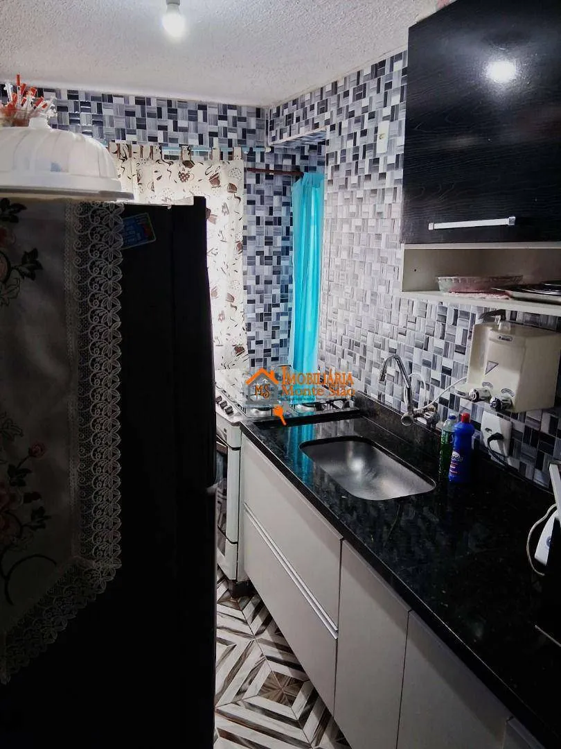 Imagem Apartamento com 2 dormitórios à venda, 42 m² por R$ 150.000,00 - Pimentas - Guarulhos/SP