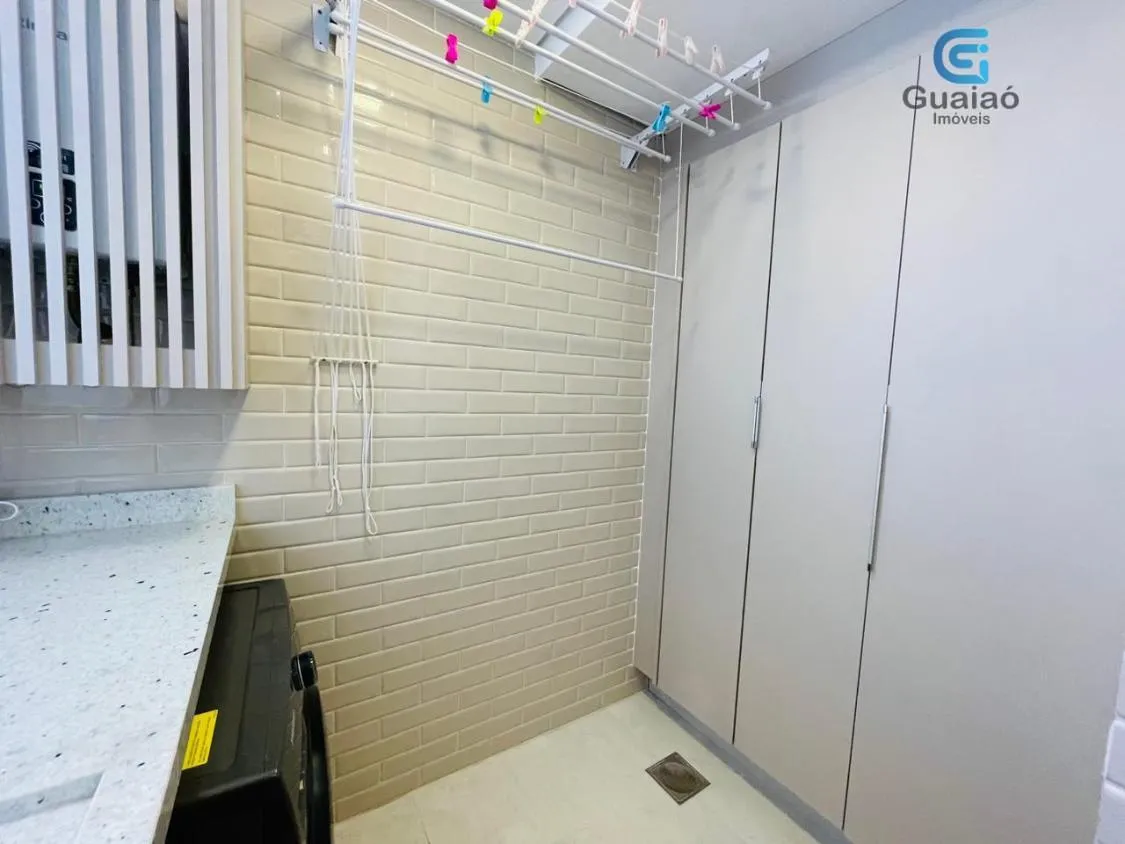 Imagem Vendo lindo apartamento alto padrão 3 dormitórios c/ suite no Gonzaga Santos