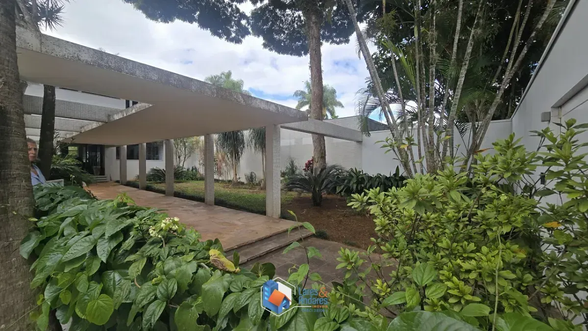 Imagem Sobrado para venda em Santo Amaro com 4 quartos, sendo 4 suítes, 682m²