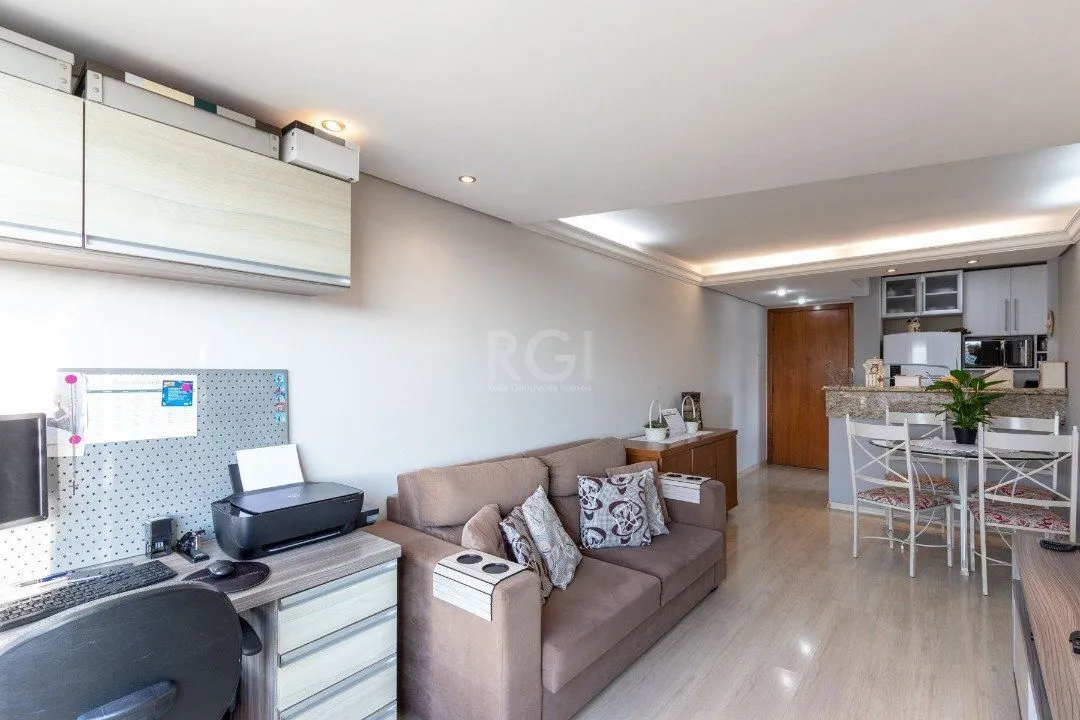 Imagem Apartamento para Venda - 62m², 3 dormitórios, 1 vaga - Nonoai