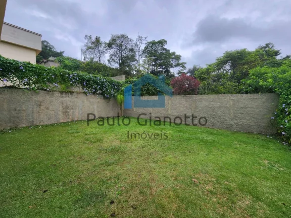 Imagem Casas térreas, 3 suítes, à venda ou locação na Granja Viana